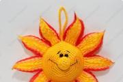 Mainan matahari rajutan Diagram dan deskripsi mainan matahari rajutan