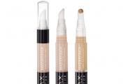 What is the difference between corrector and concealer?