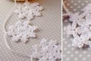 Crochet: New Year's garland with snowflakes